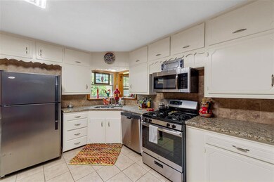 617 Estel St, Weatherford, TX 76086 - photo 6