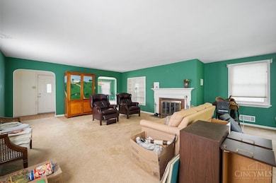 4771 Shepherd Creek Rd, Cincinnati, OH 45223 - photo 4