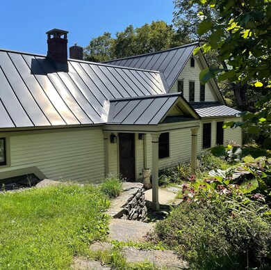 493 Melchen Rd, Brattleboro, VT 05301 - photo 7