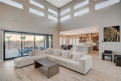 4056 Desert Trace Ct, Las Vegas, NV 89129 - photo 7