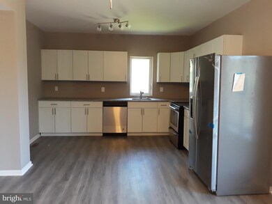 515 Colonial Ave, West Deptford, NJ 08096 - photo 5