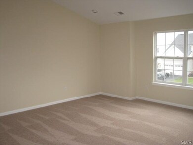7476 Crane Crossing, Macungie, PA 18062 - photo 5