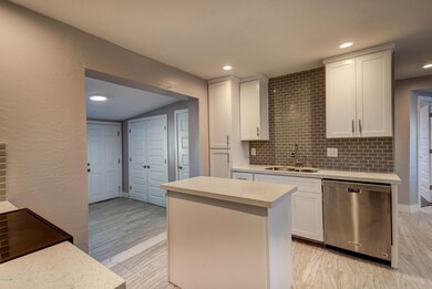 6434 E Aspen Ave-11