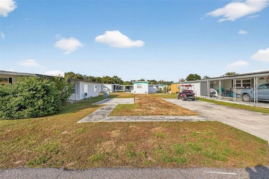 38627 Lansing Ave, Zephyrhills, FL 33542 - photo 5