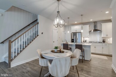 43190 Mongold Square, Ashburn, VA 20148 - photo 6