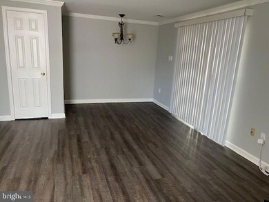 9502 Quarry Bridge Ct, Columbia, MD 21046 - photo 4