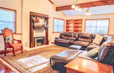 9 Deerhurst Ln, Bella Vista, AR 72714 - photo 5