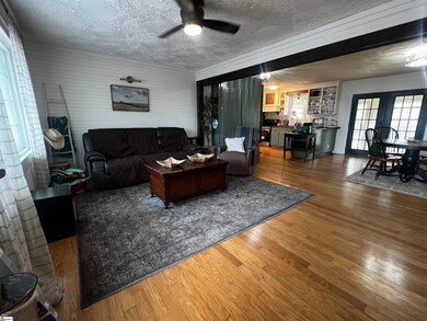 713 Cross Anchor Rd, Woodruff, SC 29388 - photo 4