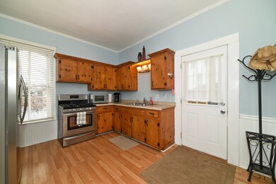 324 Franklin Blvd, Elgin, IL 60120 - photo 2