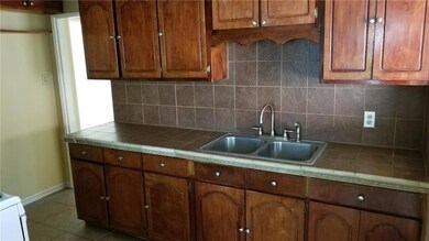 2604 Nashville Ave, El Paso, TX 79930 - photo 2