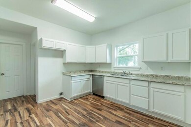 401 Martin Luther King St, Denison, TX 75020 - photo 7