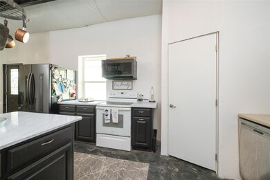 7326 Sabathney Rd, Weatherford, TX 76085 - photo 6