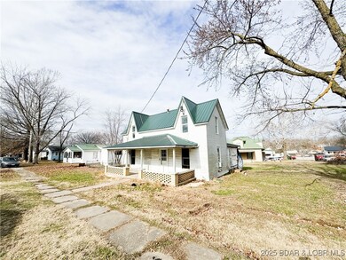 Nice corner lot
