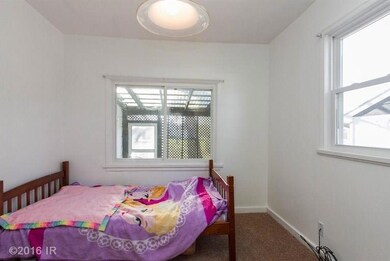 3125 E Douglas Ave, Des Moines, IA 50317 - photo 6