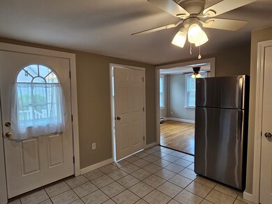 27 Ferry St unit B, South Grafton, MA 01560 - photo 7