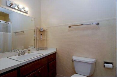 908 Manchester Ave, Westchester, IL 60154 - photo 6