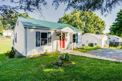 1611 E Watauga Ave, Johnson City, TN 37601 - photo 2