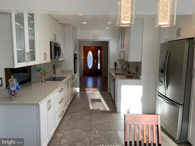 1723 Evelyn Dr, Rockville, MD 20852 - photo 7