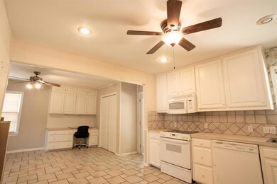 1209 Ridgewood Rd, Denison, TX 75020 - photo 4