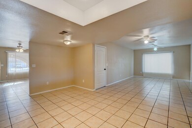 11602 N 42ND AVE pic 6