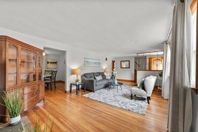 5 Maple St, Saugus, MA 01906 - photo 5