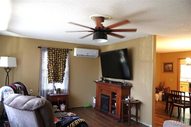 130 Hunt St, Dexter, MO 63841 - photo 4