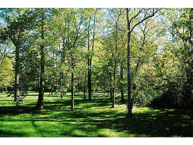 7043 Stonecreek Dr, Plainfield, IN 46168 - photo 4