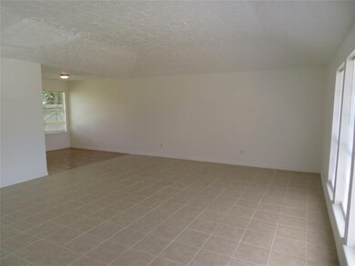 7214 Bubbling Brooks Ln, Houston, TX 77095 - photo 4