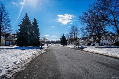 7300 Winbert Dr, North Tonawanda, NY 14120 - photo 4