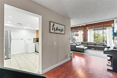 1523 NW 113th Way, Pembroke Pines, FL 33026 - photo 6