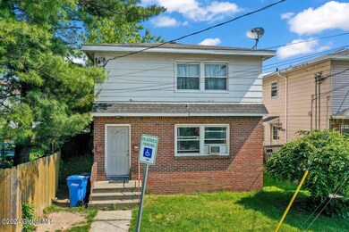 57 Twiller St, Albany, NY 12209 - photo 2