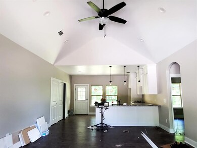 616 W Elm St, Denison, TX 75020 - photo 2