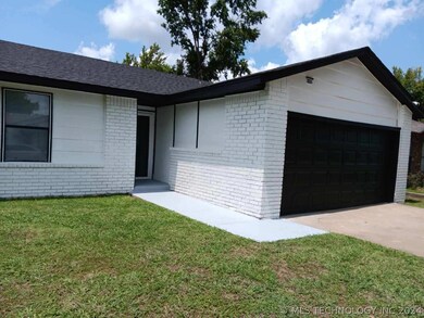 3214 S 214th East Ave, Broken Arrow, OK 74014 - photo 2