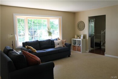 2639 College Ln, Allentown, PA 18103 - photo 4