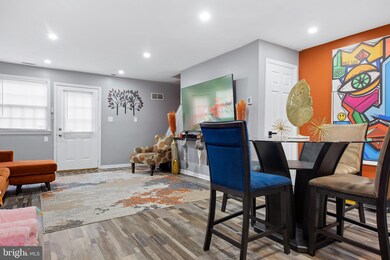 202 Berkley Ct, Camden, NJ 08103 - photo 3