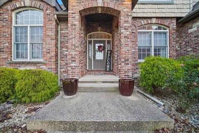 3308 Carrington Ln, Bloomington, IL 61705 - photo 2