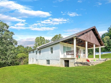 1351 Epperly Rd, Princewick, WV 25908 - photo 4