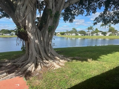 5195 Nicholas Dr, West Palm Beach, FL 33417 - photo 2