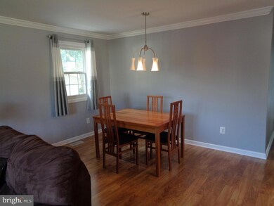 246 Arundel Rd, Pasadena, MD 21122 - photo 3