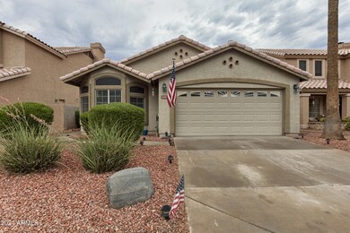 1056 N Saguaro St-1