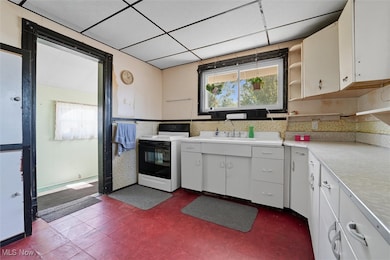 1026 E 16th St, Ashtabula, OH 44004 - photo 7