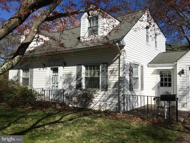 90 Pickford Ave, Ewing, NJ 08618 - photo 2
