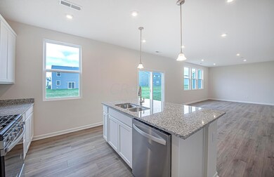 6 Kitchen
