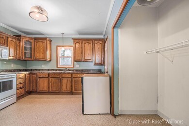 331 S Eagle St, Marshall, MI 49068 - photo 7