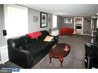 2524 Bogarts Tavern Rd unit 2ND FL, Doylestown, PA 18902 - photo 2