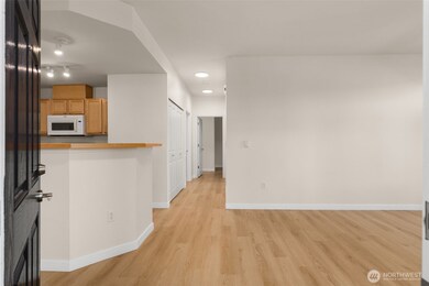 6409 Hazel Ln SE unit H, Auburn, WA 98092 - photo 3