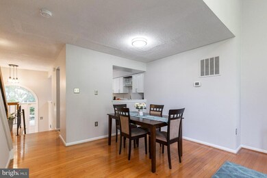12235 Wye Oak Commons Cir unit 76, Burke, VA 22015 - photo 7