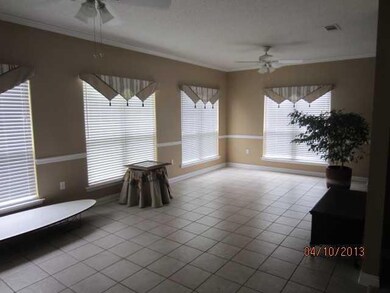 Dining Room. Dining/keeping room all open