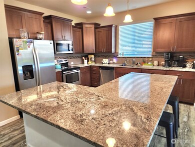 10048 Jensen Dr SE, Yelm, WA 98597 - photo 4