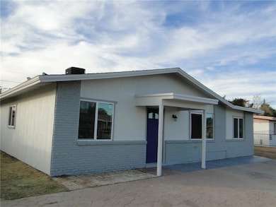 7822 Broadway Dr, El Paso, TX 79915 - photo 2